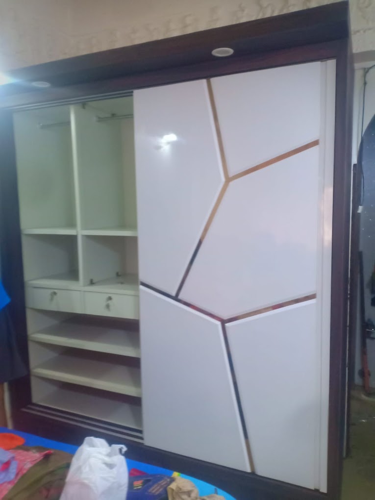 Contractor Image